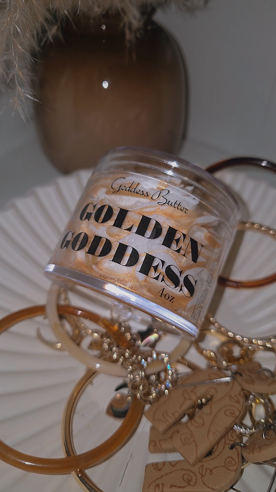 GOLDEN GODDESS